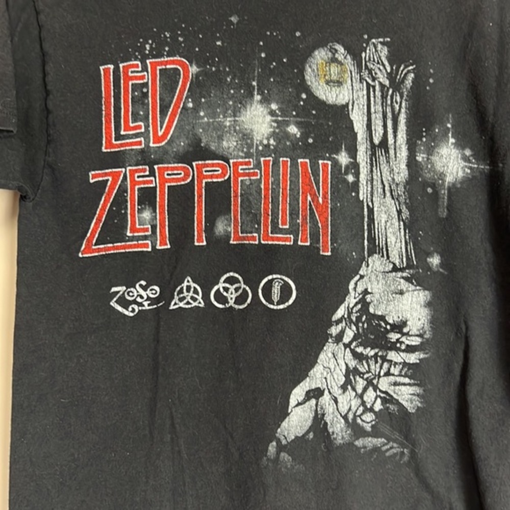 Led‎ Zeppelin - Picture 2 of 4